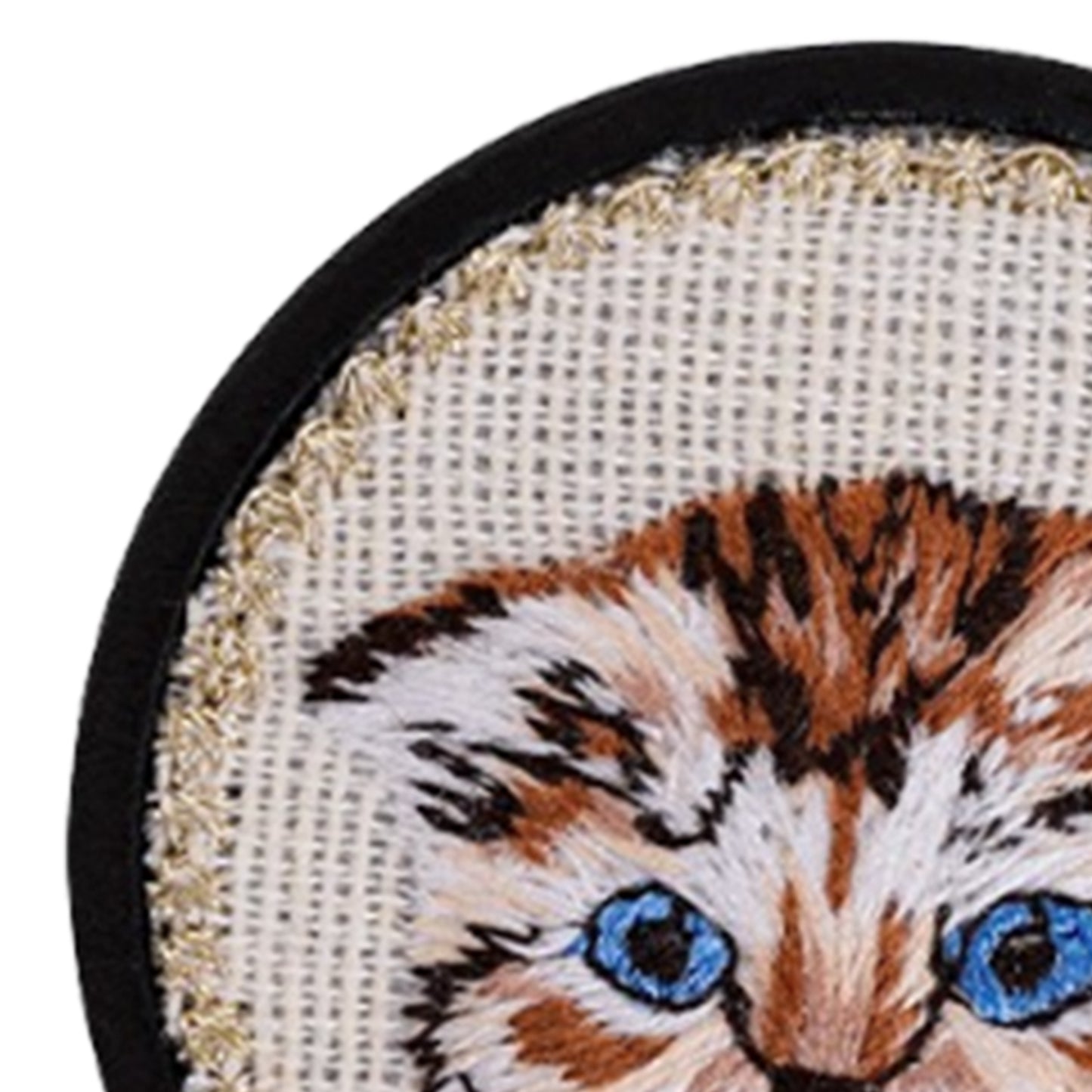 Quilted Animal Magnetic Needle Minder 40mm Needle Holder Back Suction Design Wooden Base for Cross Stitch Embroidery Needlework Accessories (Cat)