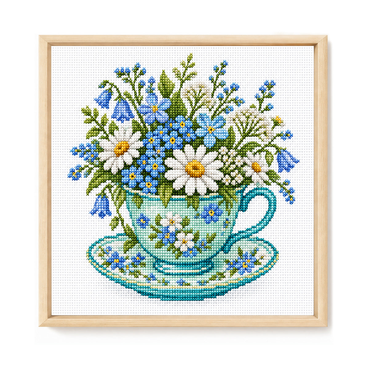 Bluebell Cup - Vollständiges gestempeltes Kreuzstich-Set 25x25cm - Huacan