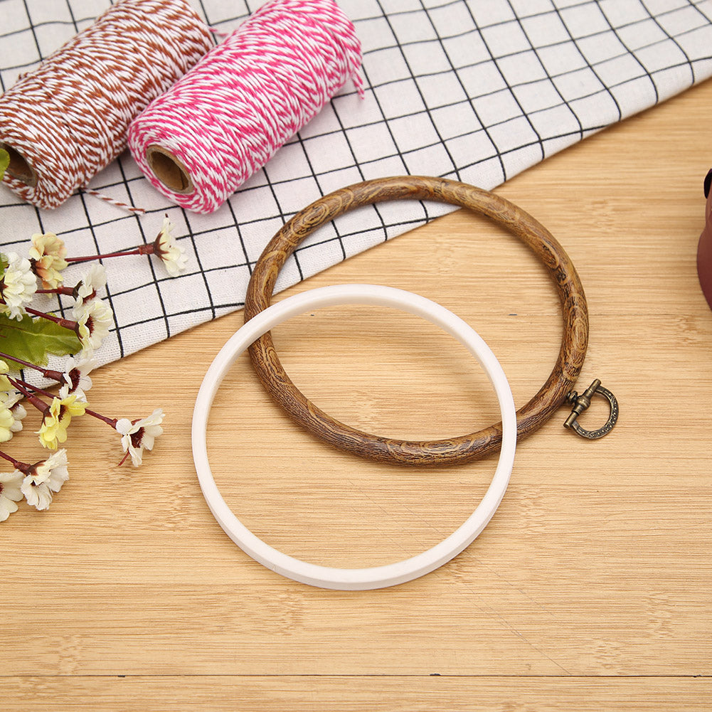 Plastic Frame Embroidery Hoop Ring Circle Round Loop for Cross Stitch (14CM)