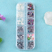 Load image into Gallery viewer, Plastic Nail Art Case with Clear Lid 12 Grids Empty for Jewelry Diamond Painting
