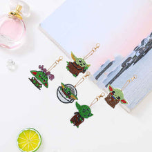 Load image into Gallery viewer, 5pcs Diamond Painting Keychains Handmade Keychain Pendant Jewelry (AA1068)
