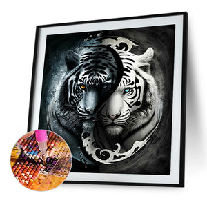 Yin Yang Wolf 50*50CM(Picture) Full Square Drill Diamond Painting