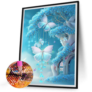 Treehouse With Butterfly Wind Chimes - Full Round Drill Diamond Painting 30*40CM