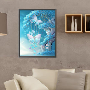 Treehouse With Butterfly Wind Chimes - Full Round Drill Diamond Painting 30*40CM