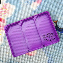 Load image into Gallery viewer, 4 Set Large Diamond Art Painting Bead Sorting Trays for DIY Art Craft (Purple)
