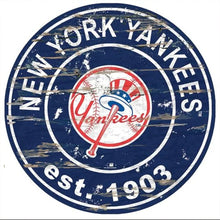 Load image into Gallery viewer, New York Yankees Logo 30*30CM(Canvas) Full Round Drill Diamond Painting
