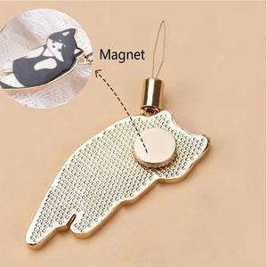 Cute Cat Magnetic Needle Holder Threader Household Magnetic Pin Holder (Black)