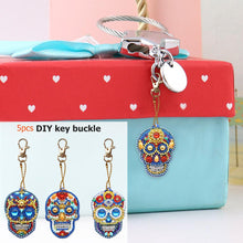Load image into Gallery viewer, 4pcs DIY Diamond Painting Keychain Special-shaped Full Drill Skull Ornament
