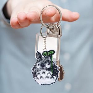 Leaf Cat Beaded Embroidery Key Ring Car Backpack Pendant Handcraft (Y065)