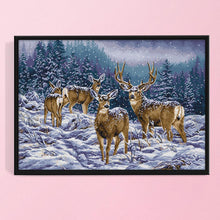 Load image into Gallery viewer, Joy Sunday Winter Deer Group(53*38CM) 14CT stamped cross stitch
