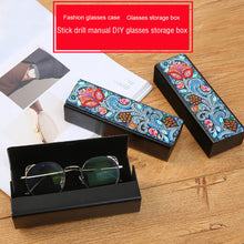 Load image into Gallery viewer, DIY Leather Diamond Painting Glasses Storage Case Mosaic Kit (Q32 Flower)
