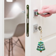 Load image into Gallery viewer, 5pcs DIY Xmas Gifts Full Special Shaped Diamond Painting Keychain (AA912)
