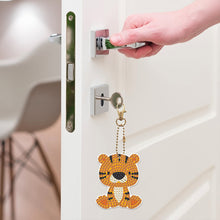 Load image into Gallery viewer, 5pcs Diamond Painting Keychain DIY Lion Animal Key Ring Pendants (YSK087)
