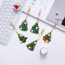 Load image into Gallery viewer, 5pcs Diamonds Painting Keychain Christmas Tree Crafts DIY Key Ring Decor (T-30)
