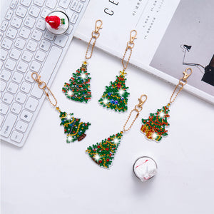 5pcs Diamonds Painting Keychain Christmas Tree Crafts DIY Key Ring Decor (T-30)