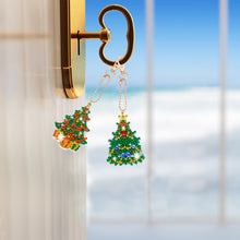 Load image into Gallery viewer, 5pcs Diamonds Painting Keychain Christmas Tree Crafts DIY Key Ring Decor (T-30)
