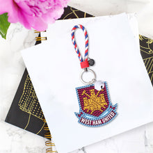 Load image into Gallery viewer, DIY Diamonds Painting Keychain West Ham United Football Club Badge Art (YS0112)
