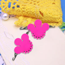 Load image into Gallery viewer, DIY Automatic Needle Threader Handmade for Hand Stitching Needle (Rose Red)
