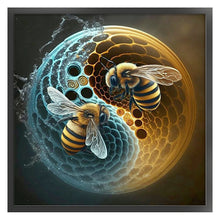 Load image into Gallery viewer, Bee (40*40CM) 11CT 3 Stamped Cross Stitch

