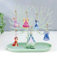 Load image into Gallery viewer, 6pcs Diamond Art Keychains Handmade DIY Christmas Decoration Gift (YSK136)
