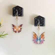 Load image into Gallery viewer, DIY Diamond Art Keychains Diamond Mosaic Kit Point Drill Key Ring (GJ040-1)
