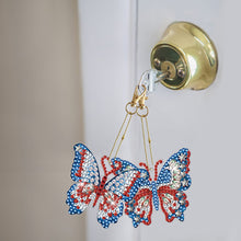 Load image into Gallery viewer, 6pcs Diamond Art Keychain Special-shaped Drill 5D DIY Bag Pandant (GJ095)
