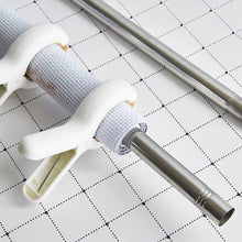 Load image into Gallery viewer, 4Pcs Fabric Roll Clip Needlework Fabric Holder for Quilting
