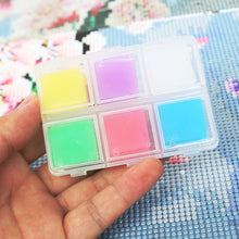 Load image into Gallery viewer, DIY Diamond Painting Wax 2x2cm 30pcs Glue Clay Wax Tool Set(6 Colors Mix)
